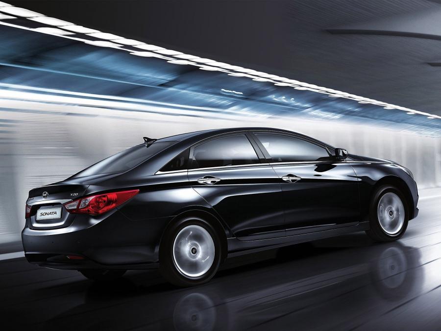  Hyundai Sonata 2009 года  (фото 8 из 40)